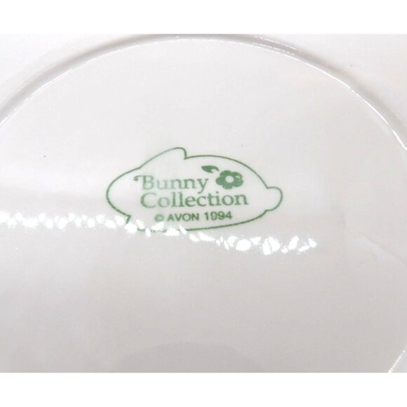 Vintage Avon Ceramic Bunny Desert Plates 7.25" Dia. New in Box - Picture 3 of 3